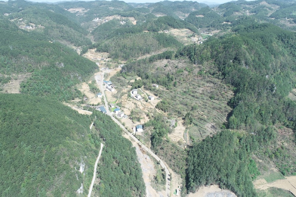 路愈寬，景愈明，可待漫慢行——朝天區(qū)曾家鎮(zhèn)（曾家場鎮(zhèn)至榮樂養(yǎng)生谷）段道路改建工程建設(shè)側(cè)記